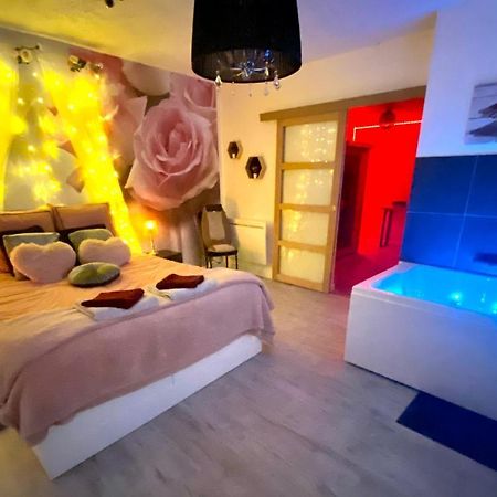 Cosy & Spa Appartement Luxe Jacuzzi Sauna Suite Cristal Avignone Esterno foto