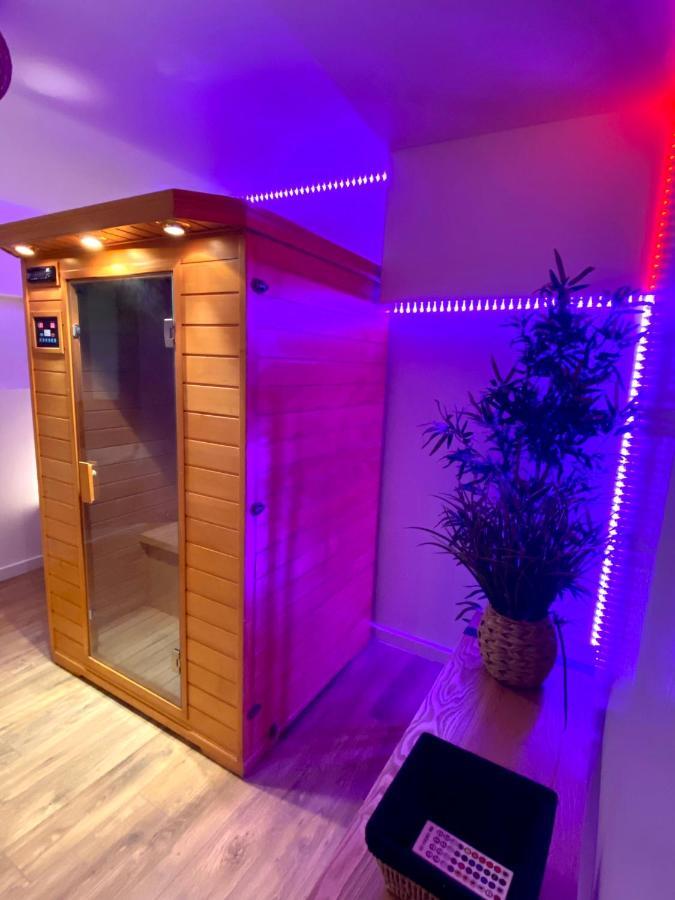 Cosy & Spa Appartement Luxe Jacuzzi Sauna Suite Cristal Avignone Esterno foto