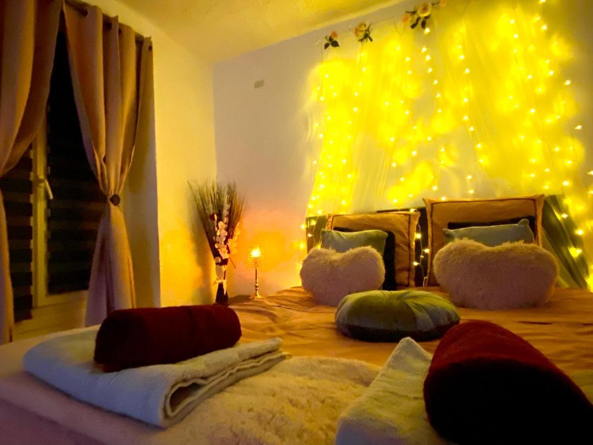 Cosy & Spa Appartement Luxe Jacuzzi Sauna Suite Cristal Avignone Esterno foto